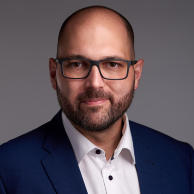 131. Jobb együttműködni, mint törölni! Versenyjogi rajtaütés, kartellek, kamarai díjszabások - 59 perc