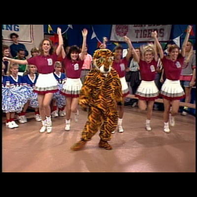 SBTB- Save That Tiger (S1 E 13)