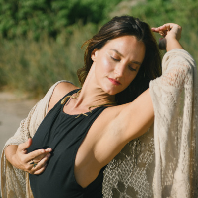 49. Holly Turiya on Tantra, sexual liberation and healthy relationship patterns