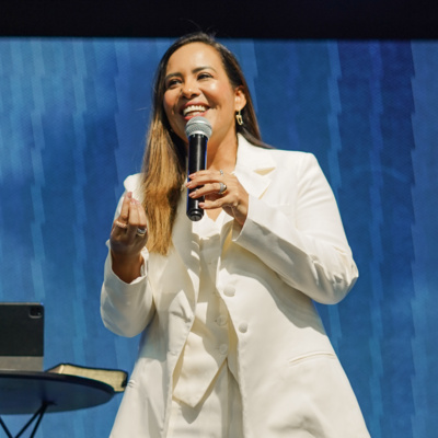 #281 - O despertar da sua verdadeira identidade - Pastora Flavia Arrais