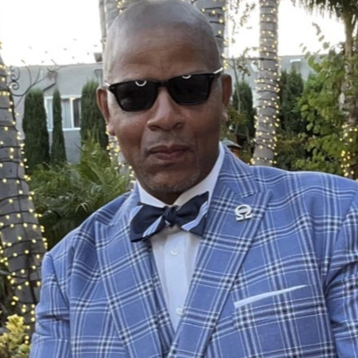 Life Griffith Successfully Switches Industries: My Friends Are Better Than Yours