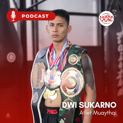 Nyusha porno videolarini tomosha qiling Onlayn porno soradi va uning eshak bir barmoq yopishib