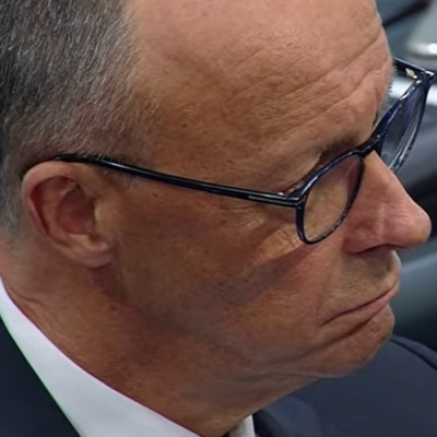 #50 BlackRock Merz kauft Deutschland