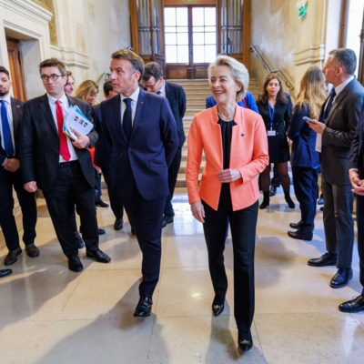 Les Ambivalences du Pouvoir
