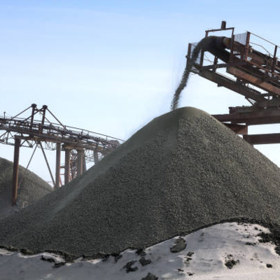 T1 E19 Lá fabrica de cementos