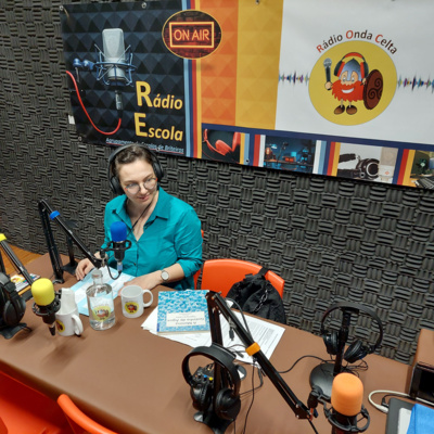 Quem ouve um Conto? – A Menina Gotinha de Água – Locução: Eduarda Cadeco