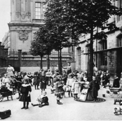 S2E4 - La Méthode Encyclopédique - Louise Michel
