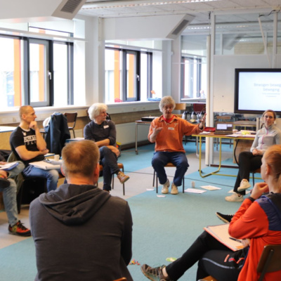 Chris Hazelebach: wat is beter (leren) bewegen?