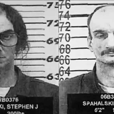 KILLER TWINS