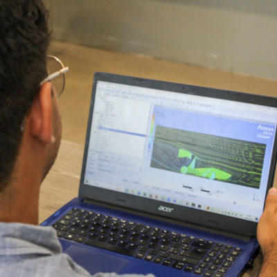 Vehículo eléctrico hecho por universitarios representará a Perú en competencia global