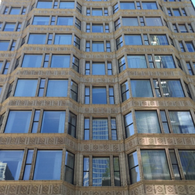 Chicago: Downtown - Outside the Box