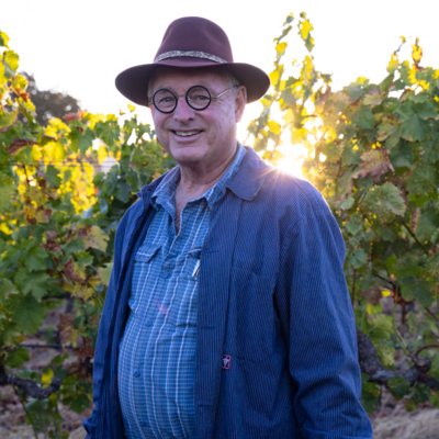 Uncorking Amador On Location With Scott Harvey, The Sierra Foothills Zinfandel and Barbera Trailblazer, Ep. 113