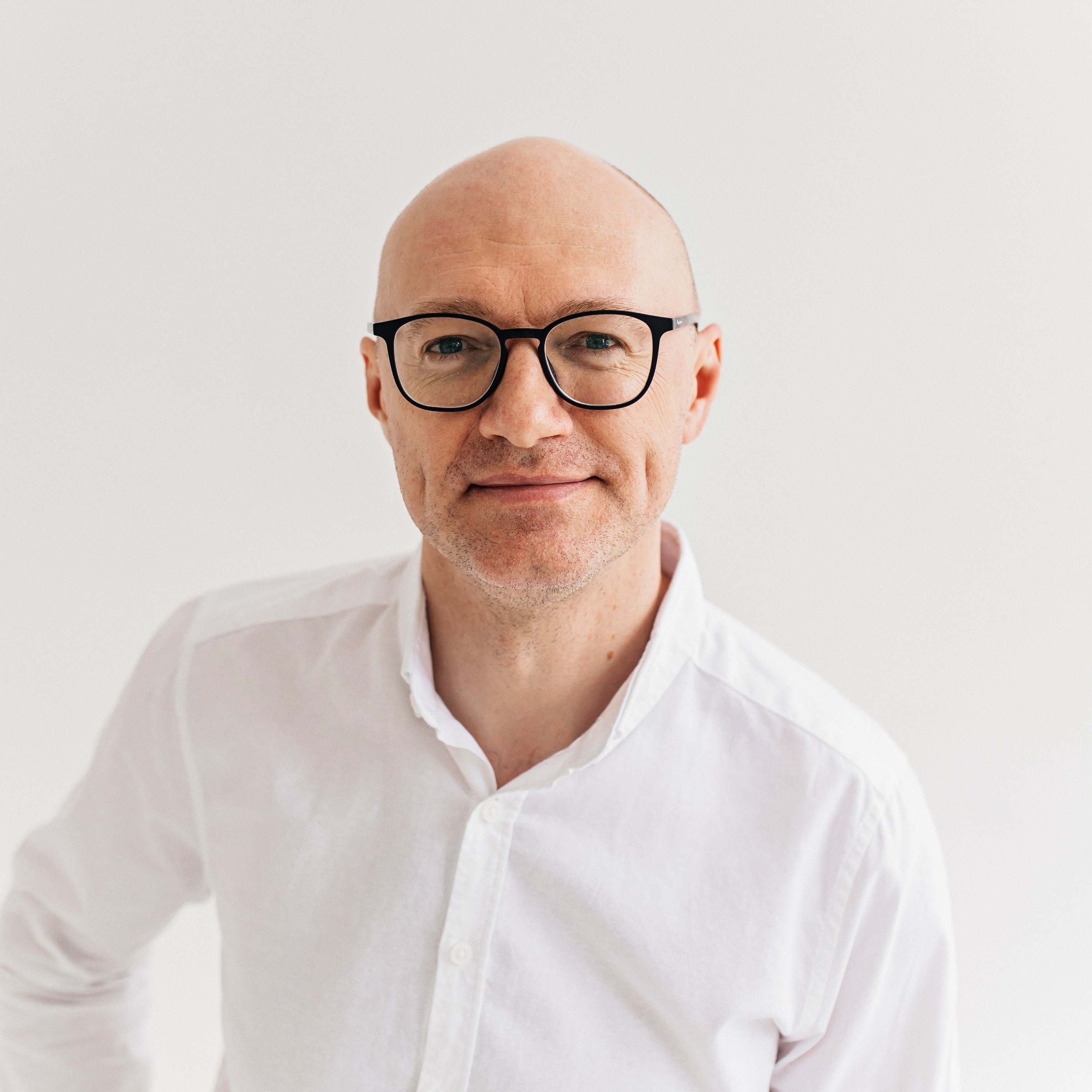 Маркетинг это не продажи. Когда надо нанимать меркетолога?