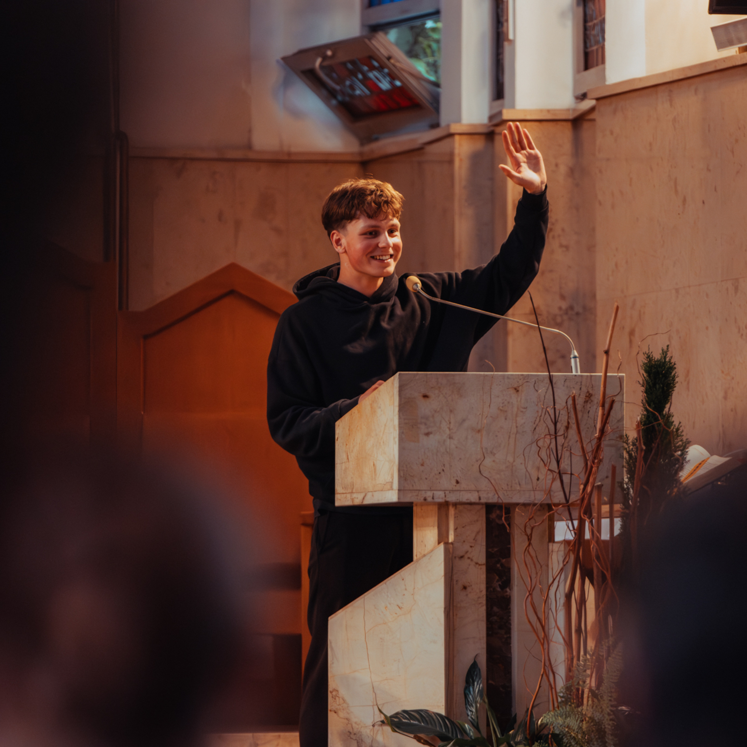 Kościół - instytucja czy wspólnota? // Ślimak + Marcin Jurak MIC Kościół - instytucja czy wspólnota? // Ślimak + Marcin Jurak MIC