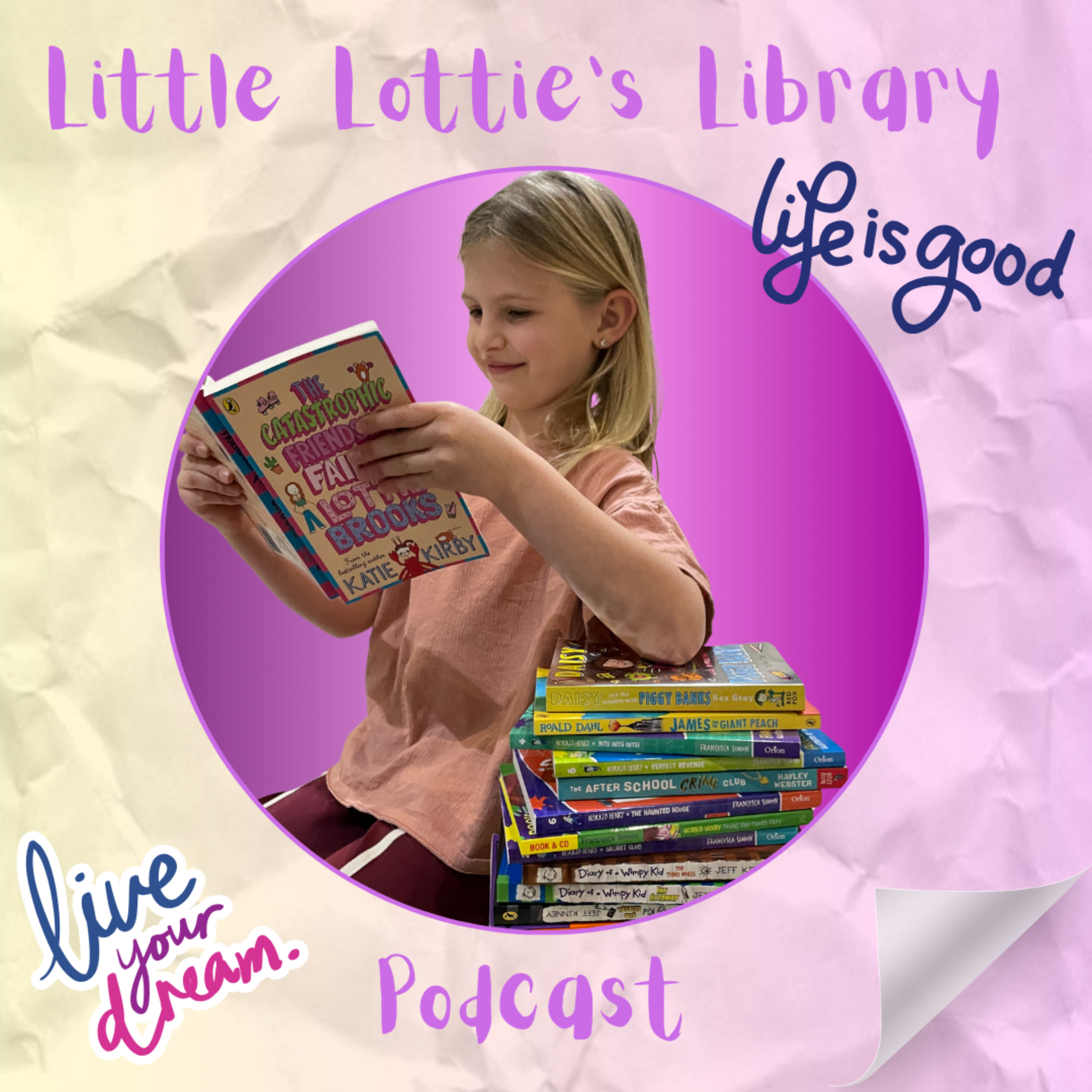 Little Lottie's Library 📚 