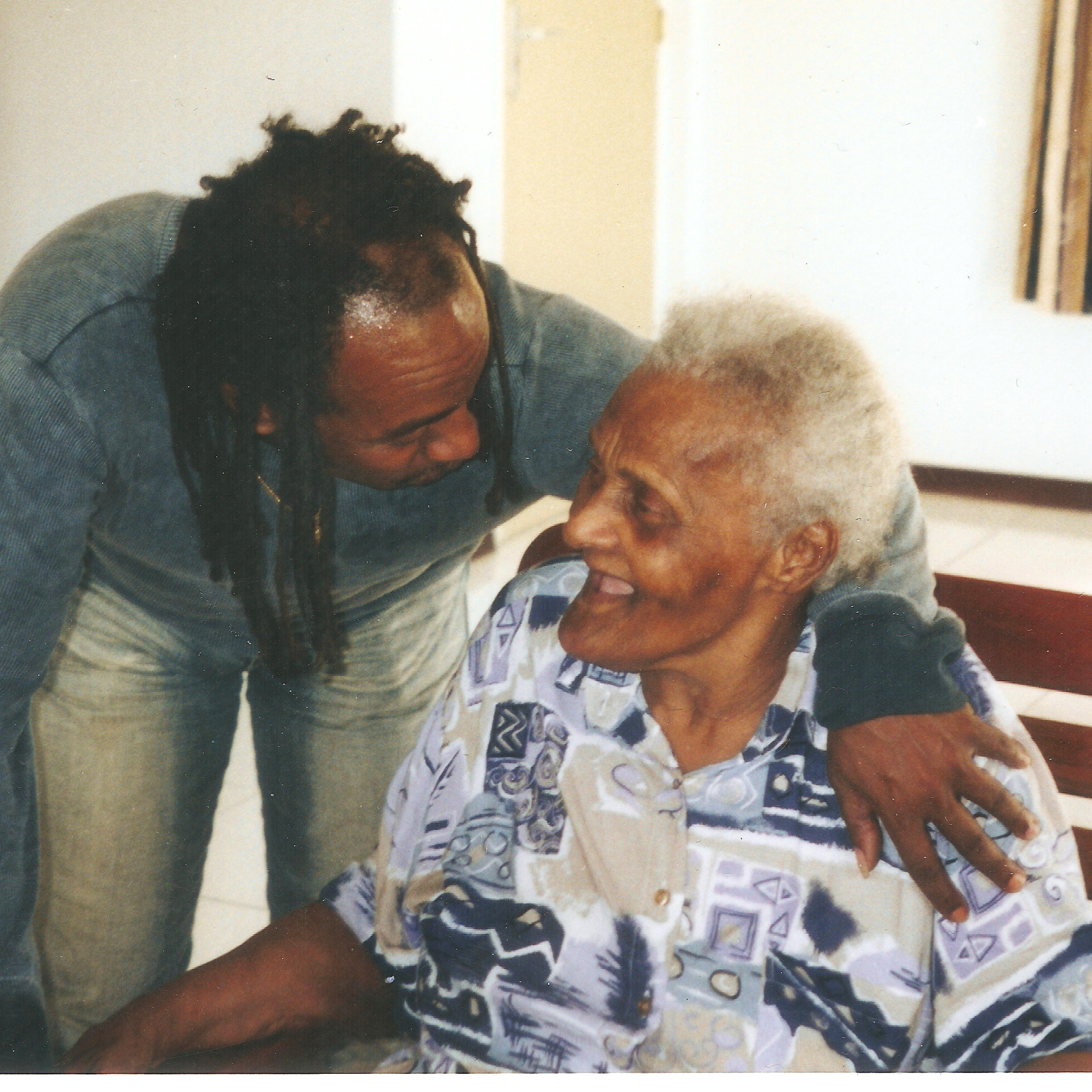 Ouderenzorg in Suriname