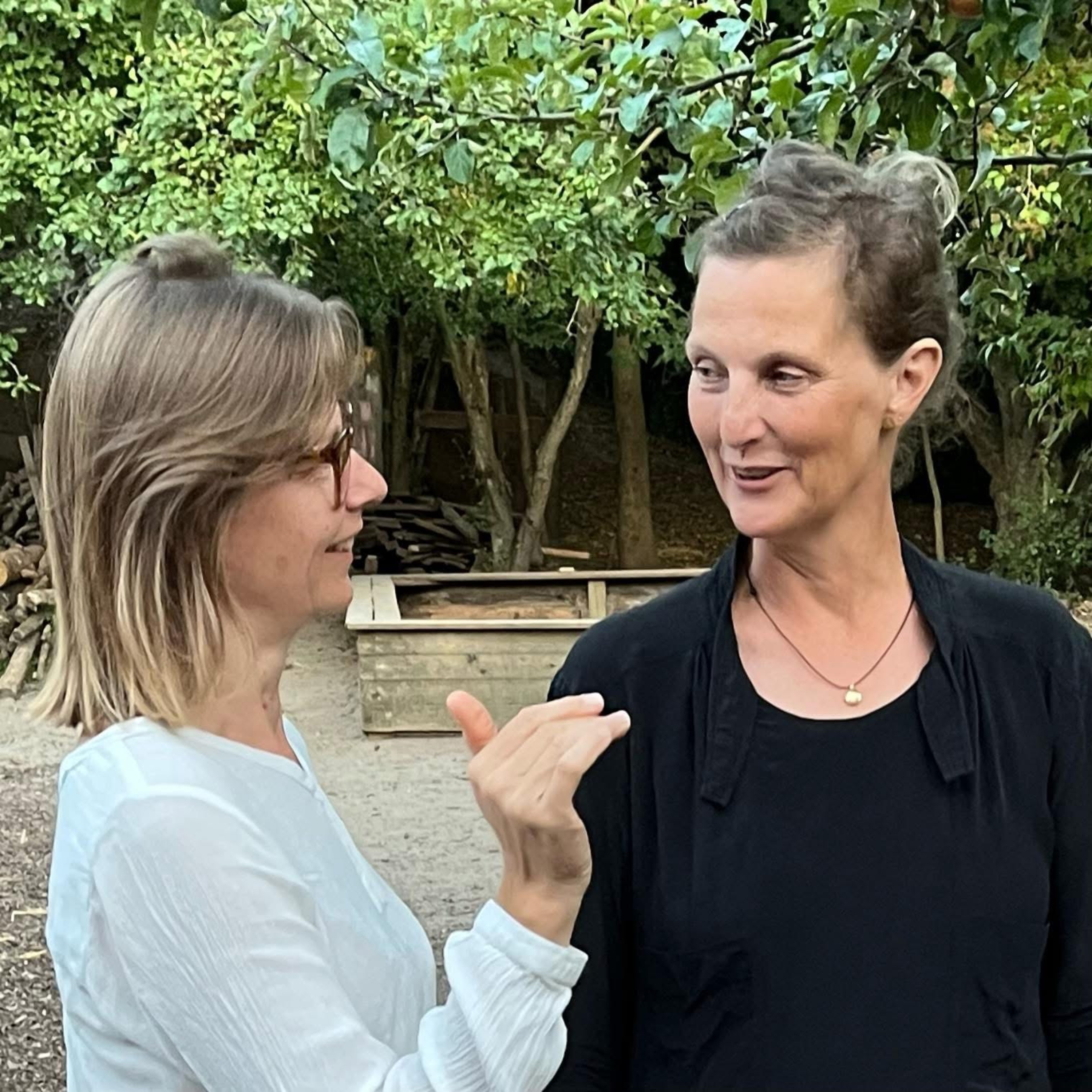 Eurytmi med Tove og Lene Marie af Lene Marie Gotholdt og Tove Slätis