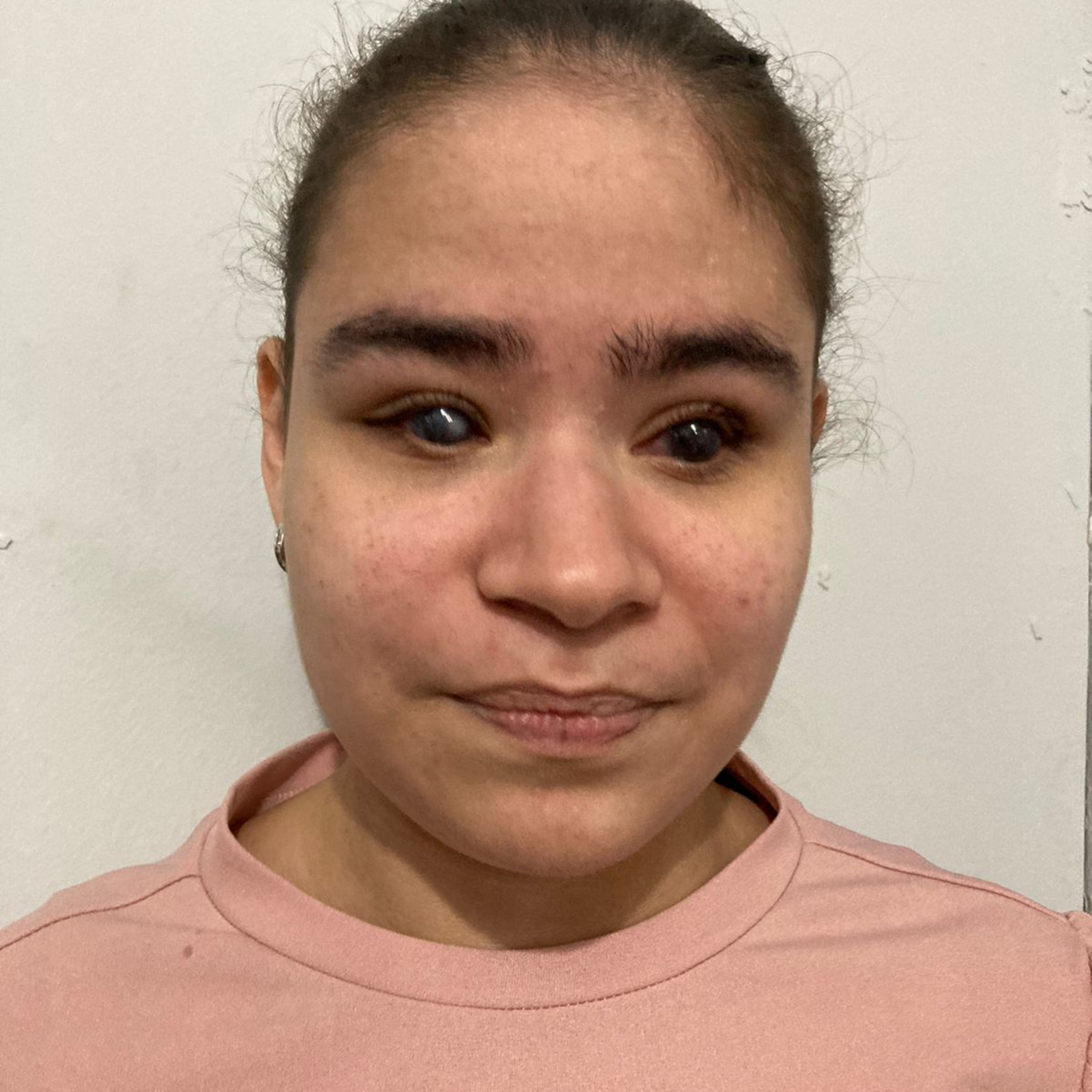 Astrid Ortiz Locutora