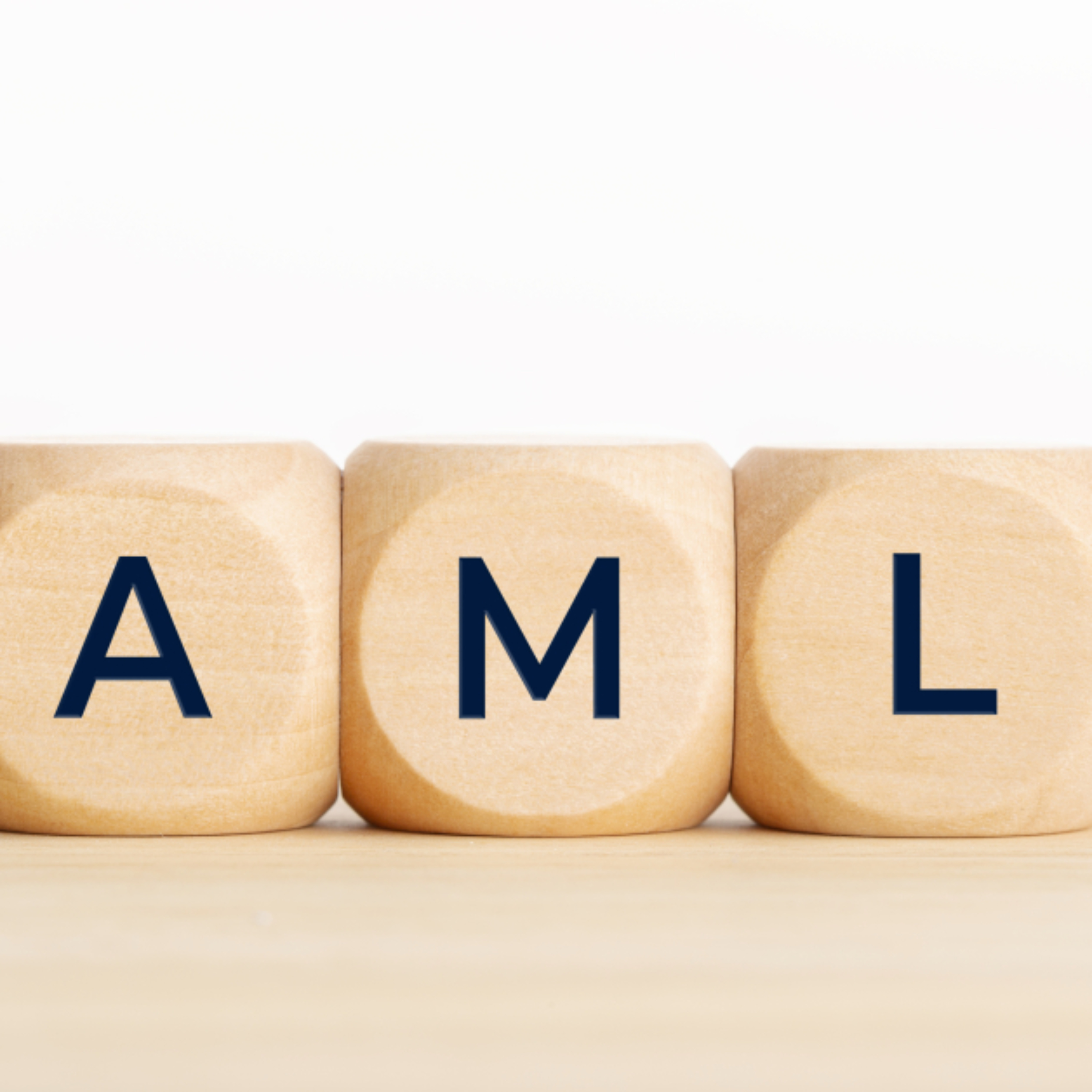 Poniedziałek z AML cover art