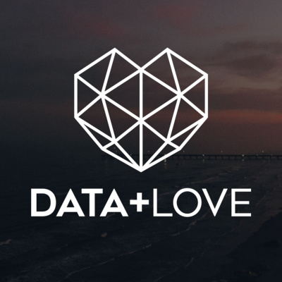 Data + Love = Hand Drawn, Real-Time Visualization with Sophie Sparkes